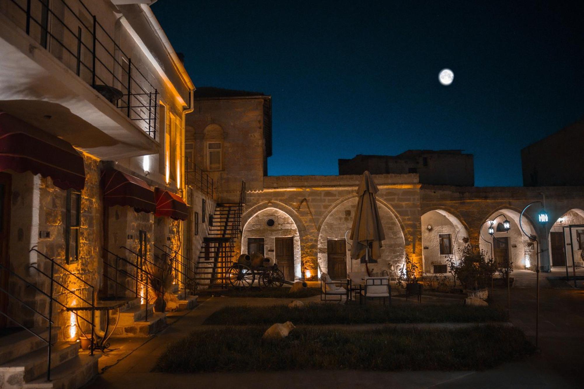 Cavusin Cave House-Cappadocia Bed & Breakfast Göreme Ngoại thất bức ảnh