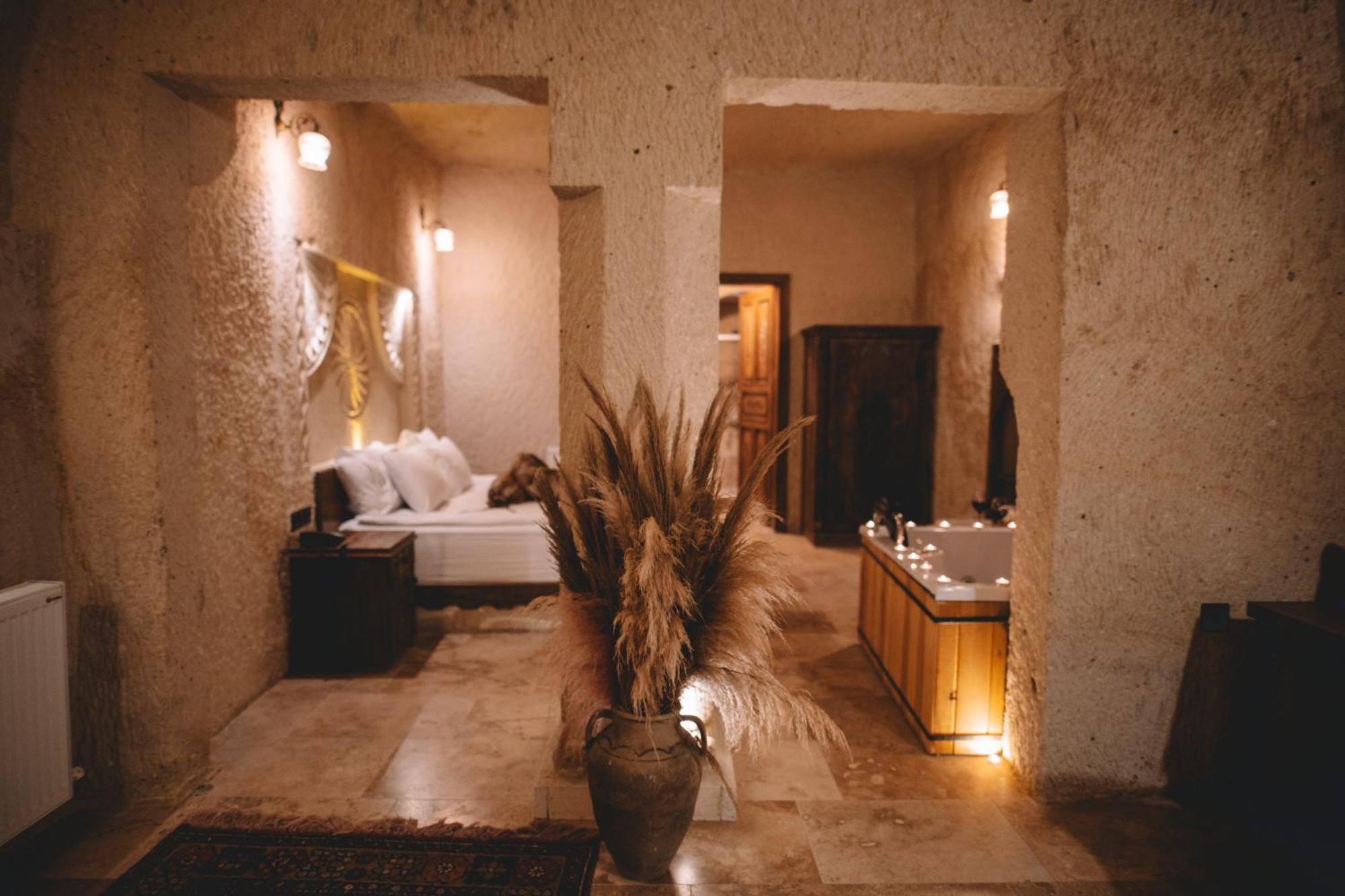 Cavusin Cave House-Cappadocia Bed & Breakfast Göreme Ngoại thất bức ảnh